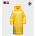 Magasins d&#39;usine de qualité supérieure 100% imperméable Jaune long PVC Raincoat